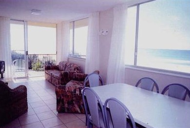 Surfers Pacific Towers - Accommodation Burleigh 1