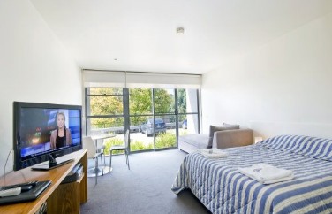 Comfort Inn Lorne Bay View - Whitsundays Accommodation 3