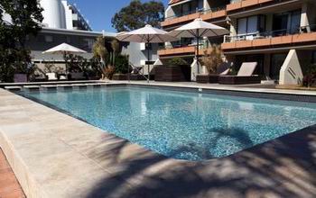 Hotel Laguna - Accommodation Adelaide 3