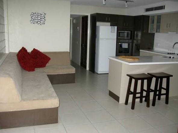 Camargue Beachfront Apartments - Grafton Accommodation 2