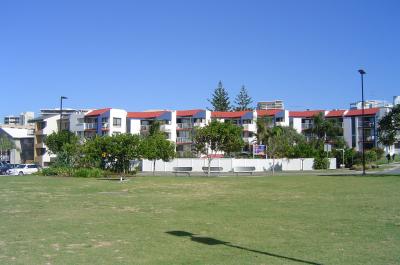 Casablanca Beachfront Apartments - Accommodation QLD 9