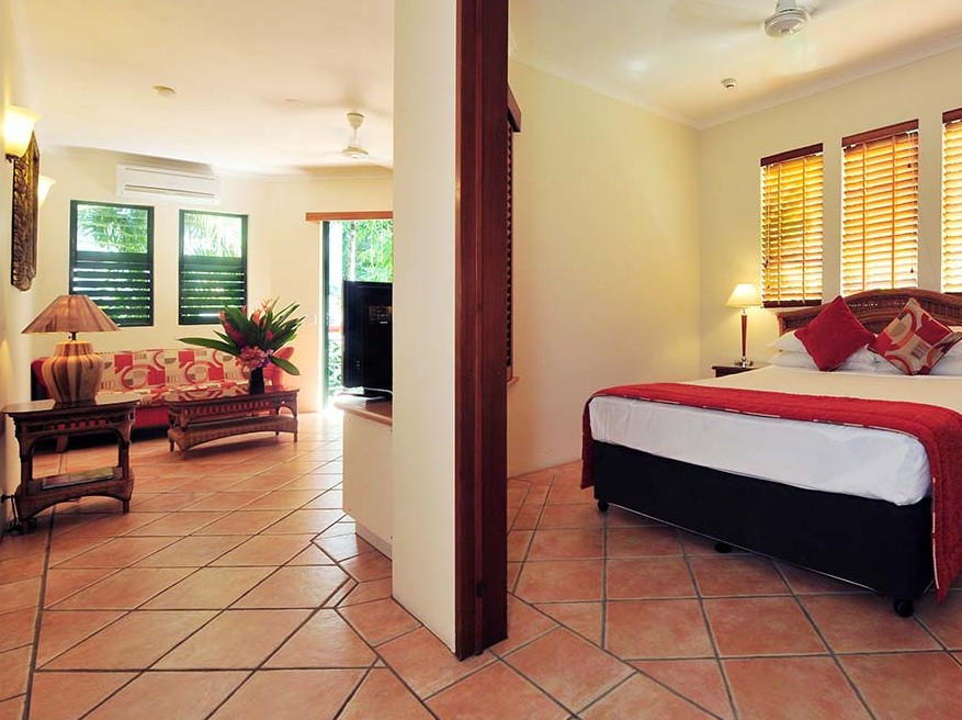Martinique On Macrossan - St Kilda Accommodation 3