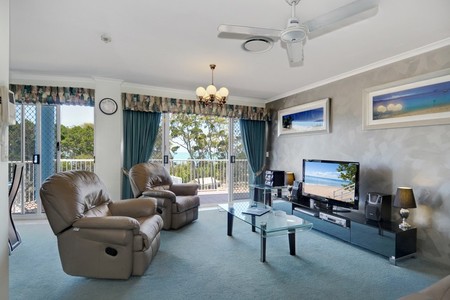 White Crest Luxury Apartments - Whitsundays Accommodation 4