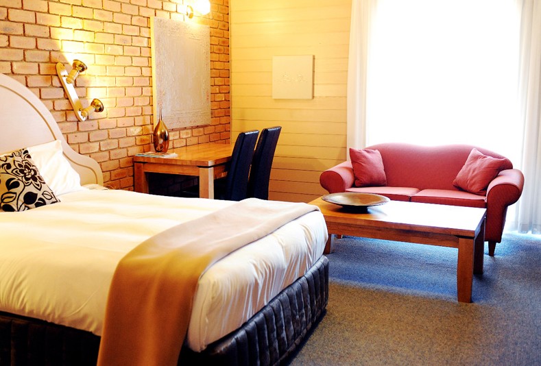 Quality Inn Colonial - Accommodation Tasmania 3