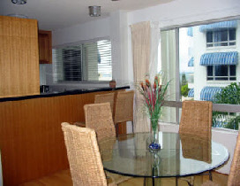 Estoril On Moffat Holiday Apartments - Accommodation Bookings 3