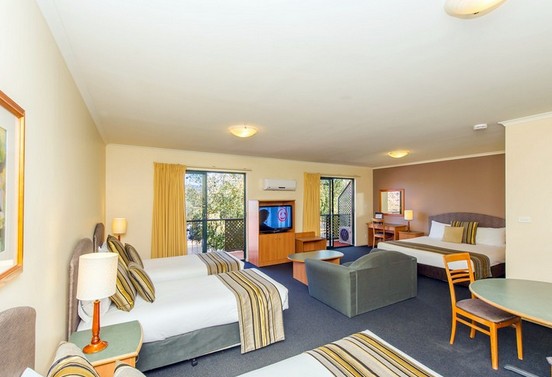 Alpha Hotel Canberra - Accommodation Fremantle 4