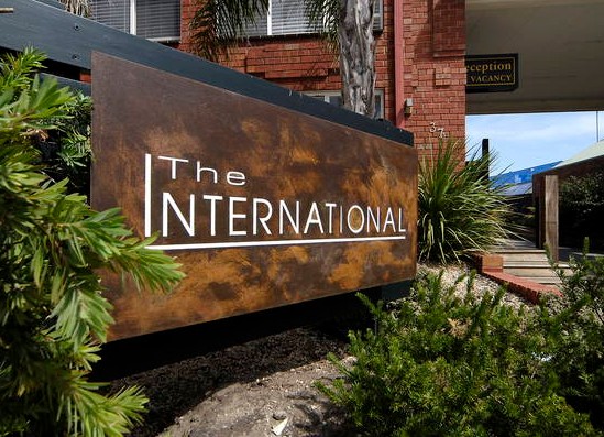 Comfort Inn The International - Surfers Gold Coast