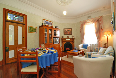 Above Bored Bed And Breakfast - Accommodation Burleigh 3