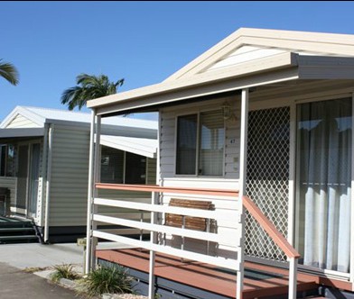 Colonial Village Motel - Accommodation Airlie Beach 3