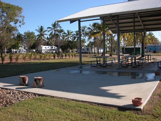 Bowen Village Caravan & Tourist Park - Accommodation Port Macquarie 3