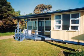 Eskavy Beach House - Accommodation in Bendigo