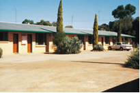 Outback Chapmanton Motor Inn - Tourism Canberra