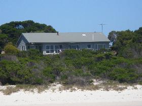 Island Beach Escape - Port Augusta Accommodation