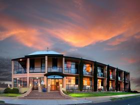 Kangaroo Island Seafront Resort - Casino Accommodation