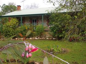 Naimanya Cottage - Accommodation Adelaide