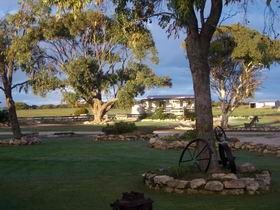 Coodlie Park Farm Retreat - Geraldton Accommodation