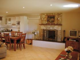 Sherwood Cottages Country Retreat - Coogee Beach Accommodation