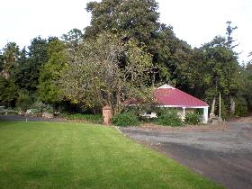 Brown's House - Dalby Accommodation