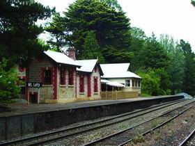 Mount Lofty Railway Station - thumb 0