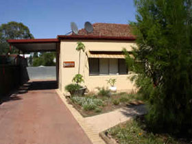 Loxton Smiffy's Bed And Breakfast Sadlier Street - Accommodation Bookings
