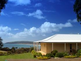 Seascape Lodge on Emu Bay - Accommodation in Bendigo