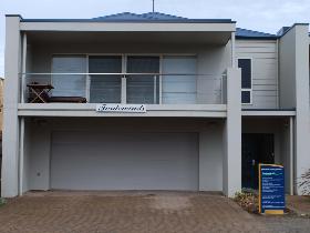 Tradewinds at Port Elliot - Accommodation Airlie Beach