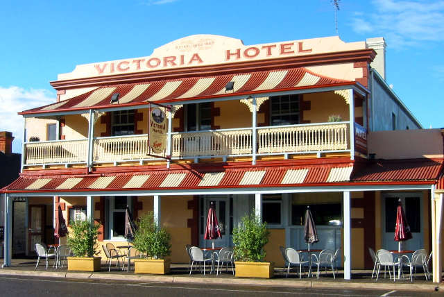 Victoria Hotel - Strathalbyn - thumb 1