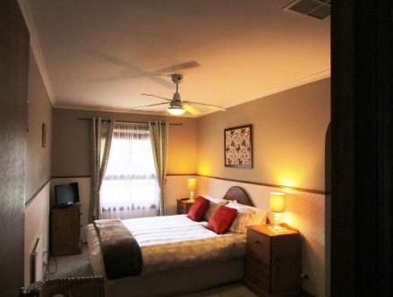 Southern Vales Bed And Breakfast - Accommodation in Surfers Paradise
