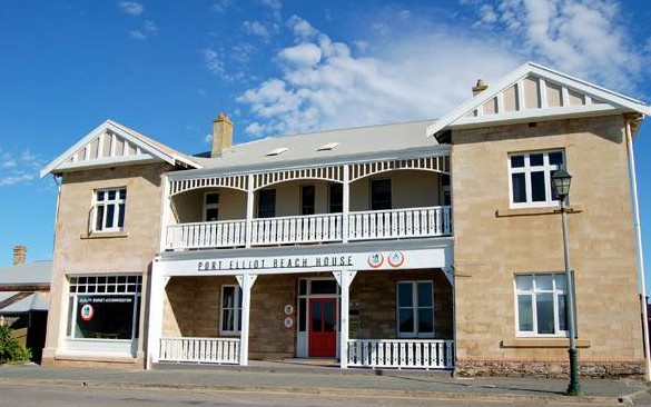 Port Elliot Beach House YHA - Accommodation Adelaide