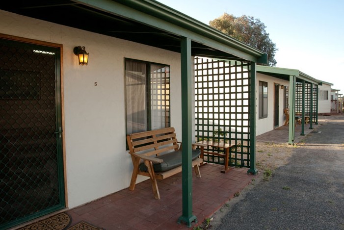 Moonta Bay Road Cabins and Cottages - Accommodation Mount Tamborine