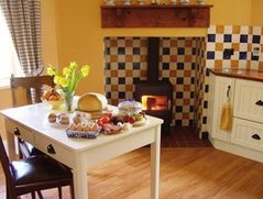 Linfield Cottage - Dalby Accommodation