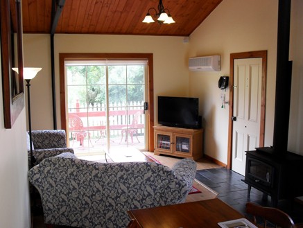 The Old Oak Bed And Breakfast - The Shearing Quarters - thumb 2