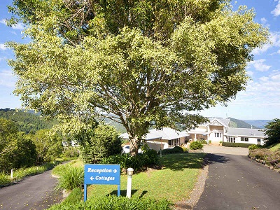 Blue Summit Cottages - Accommodation Redcliffe