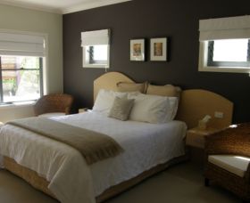 CeeSpray on Owen Bed and Breakfast - Accommodation Tasmania