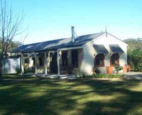 Hillcrest Cottage - Mackay Tourism