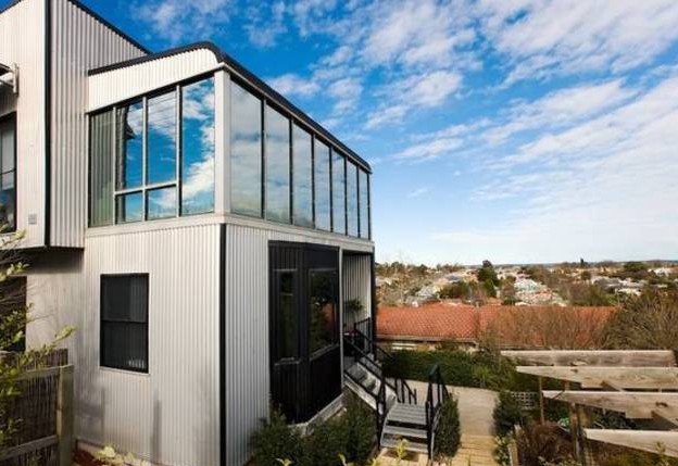 Ballarat Views Executive House - thumb 1