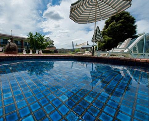 ClubMulwala Resort - Dalby Accommodation