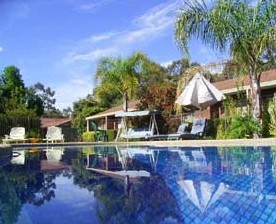 Kingswood Motel and Apartments - Accommodation Airlie Beach