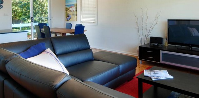 Beach Kharma Cottage - Accommodation in Surfers Paradise