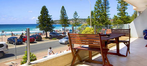 Absolute Beachfront Manly Bed And Breakfast - thumb 1