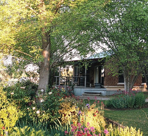 Amazing Country Escapes - Evanslea By The River - Accommodation in Bendigo