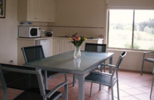 Burns B and B and Yabby Farm - Accommodation Bookings
