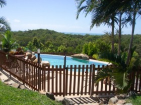 Grasstree Beach Bed and Breakfast - Mackay Tourism