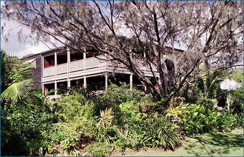Fraser Island Hideaway - Accommodation Yamba