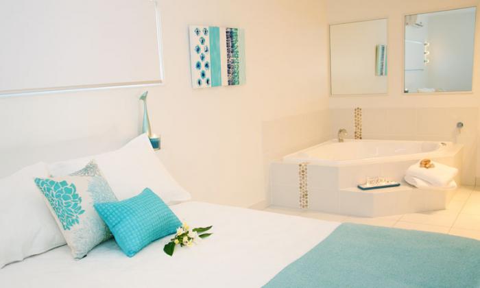 Barooga on Pier - Accommodation in Surfers Paradise