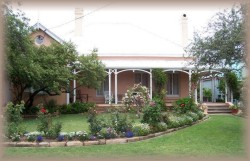 Guy House Bed and Breakfast - Geraldton Accommodation