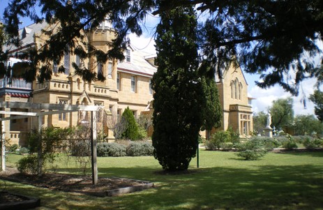 Abbey Of The Roses Boutique Heritage Guesthouse - Accommodation in Bendigo