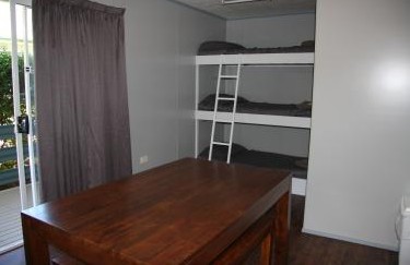 Kinnon and Co Outback Lodges - Accommodation in Surfers Paradise