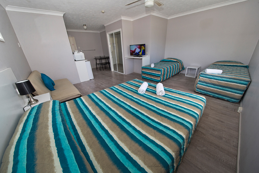 Burleigh Gold Coast Motel - Wagga Wagga Accommodation