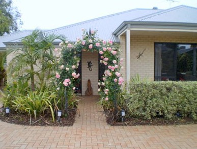 Baudins Of Busselton Bed And Breakfast - thumb 0